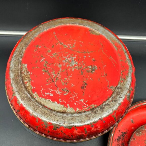 Vintage 1930's 1940's Red 3 Piece Metal Sewing Box - Picture 7 of 8